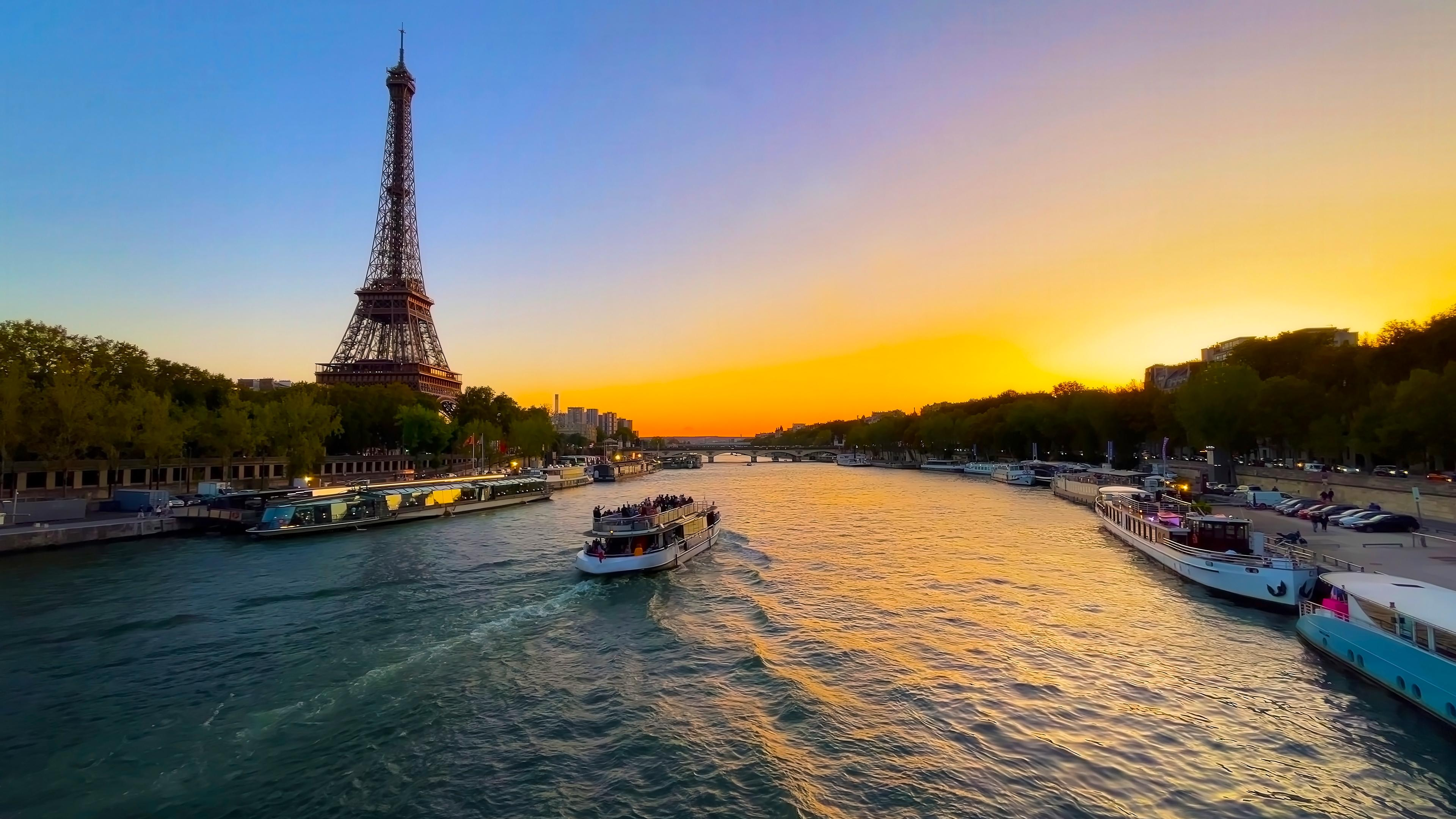 Quel est le meilleur moment pour voir la Tour Eiffel depuis la Seine ?